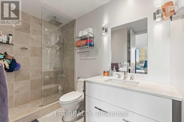 28810609/307-111-champagne-avenue-s/west-centre-town/ottawa/ontario/K1S5V3_23