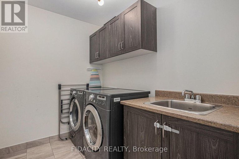 28972715/648-vivera-place/fringewood/ottawa/ontario/K2S2N1_18