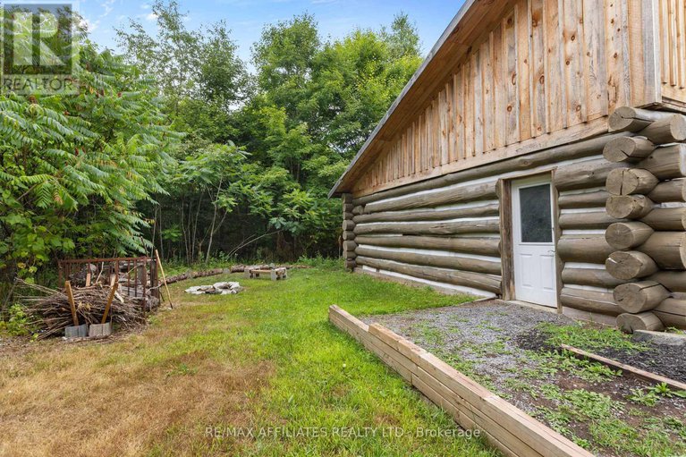 28768998/788-french-line-road/lanark-highlands-darling-twp/lanark-highlands/ontario/K0G1K0_35