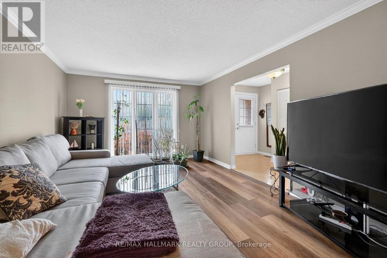 29639215/257-3310-southgate-road/south-keys/ottawa/ontario/K1V8X4_7