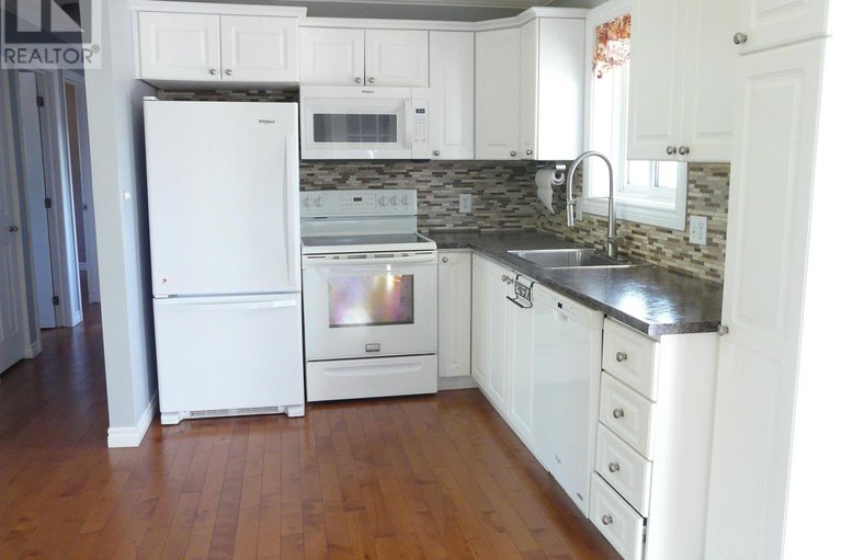 28795359/1225-campeau-crescent/town-of-rockland/clarence-rockland/ontario/K4K1B6_10