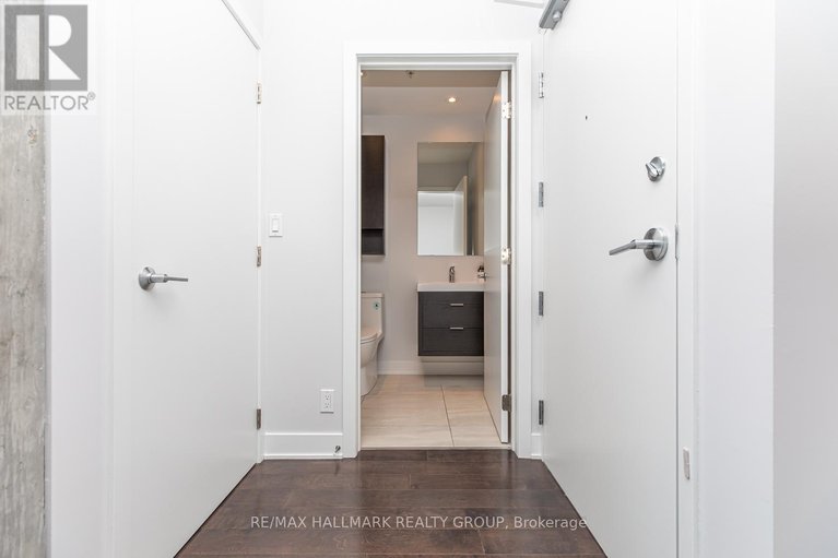 29339652/1905-20-daly-avenue/sandy-hill/ottawa/ontario/K1N0C6_6