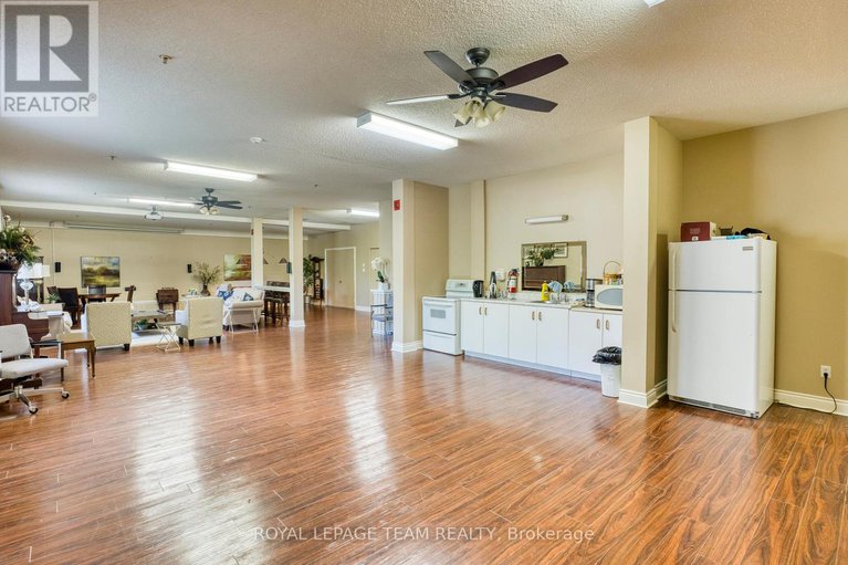 28785290/107-1-rosamond-street/almonte/mississippi-mills/ontario/K0A1A0_21