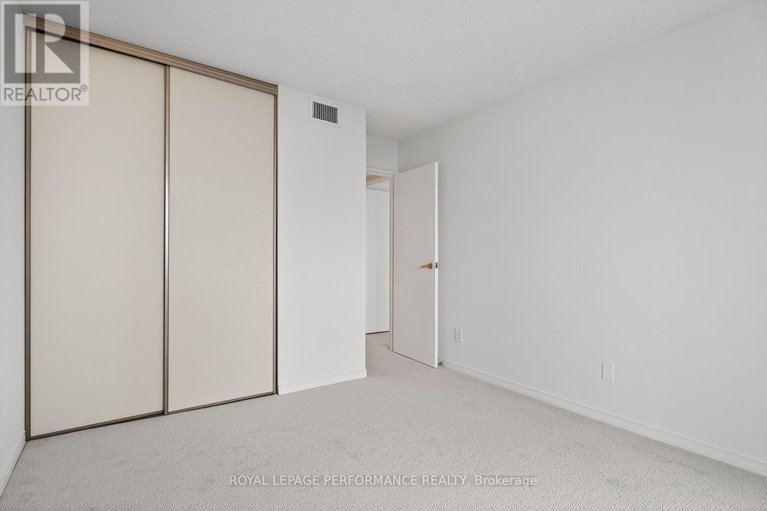 29550292/1603-160-george-street/lower-townbyward-market/ottawa/ontario/K1N9M2_29