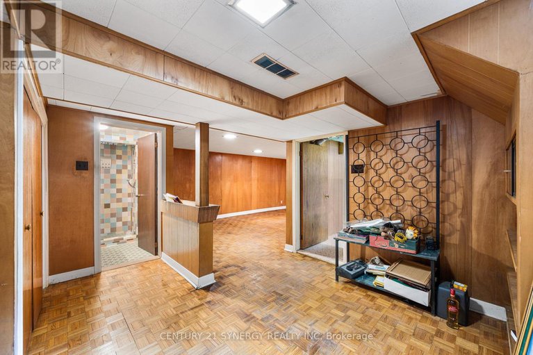 29356167/2414-joliffe-street/hawthorne-meadows/ottawa/ontario/K1G1G9_31