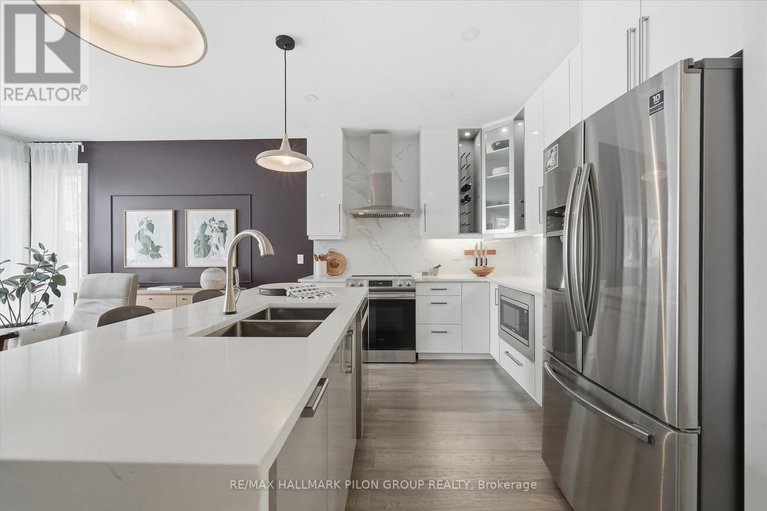 29327470/559-mutual-street/castle-heights/ottawa/ontario/K1K1C5_9