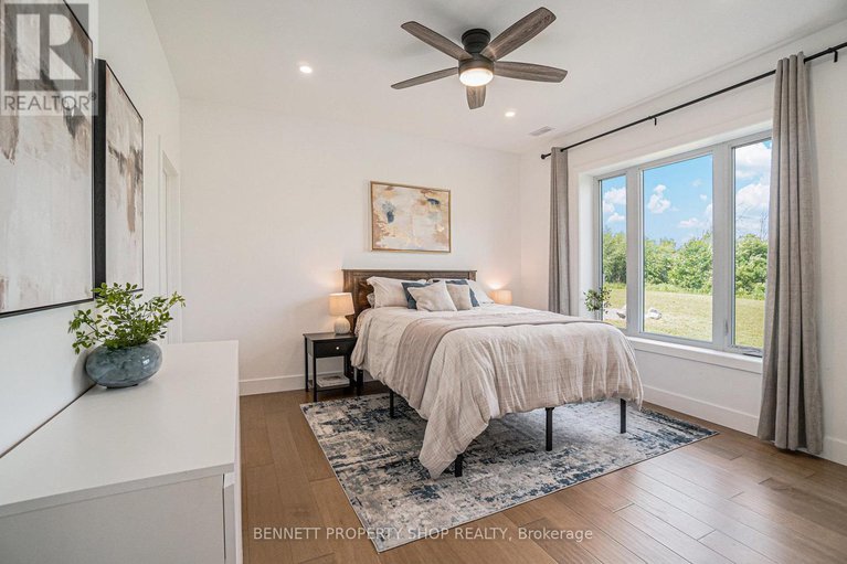 28520939/795-mill-ridge-road/mcnabbraeside-twps/mcnabbraeside/ontario/K7S3G8_30