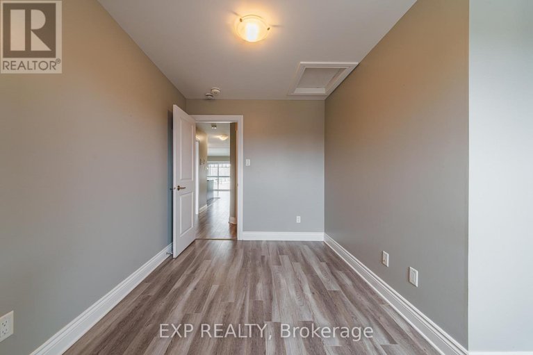 29585547/285-306-masters-lane/town-of-rockland/clarence-rockland/ontario/K4K0L3_8