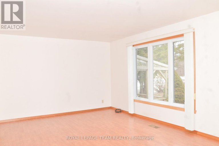 29471495/5740-carman-road/south-dundas-matilda-twp/south-dundas/ontario/K0E1K0_16