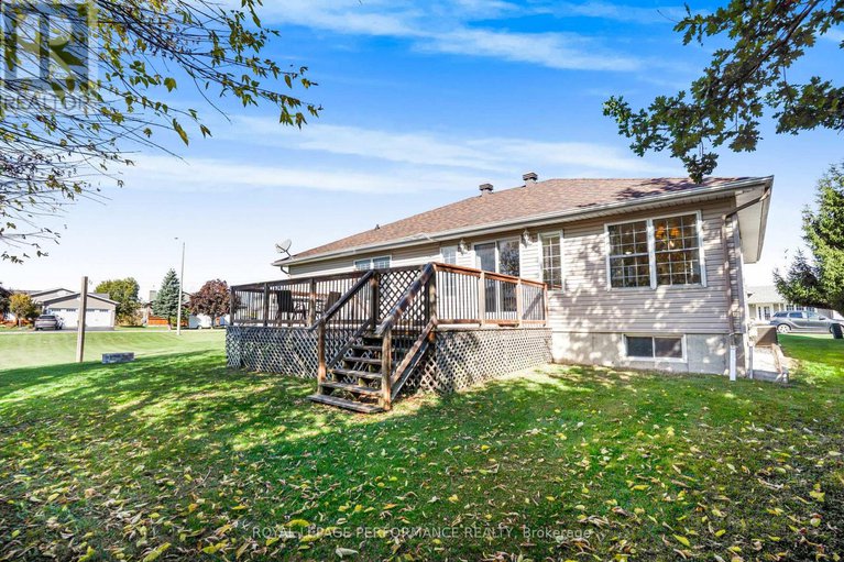 29009681/40-lori-lane/chesterville/north-dundas/ontario/K0C2H0_30
