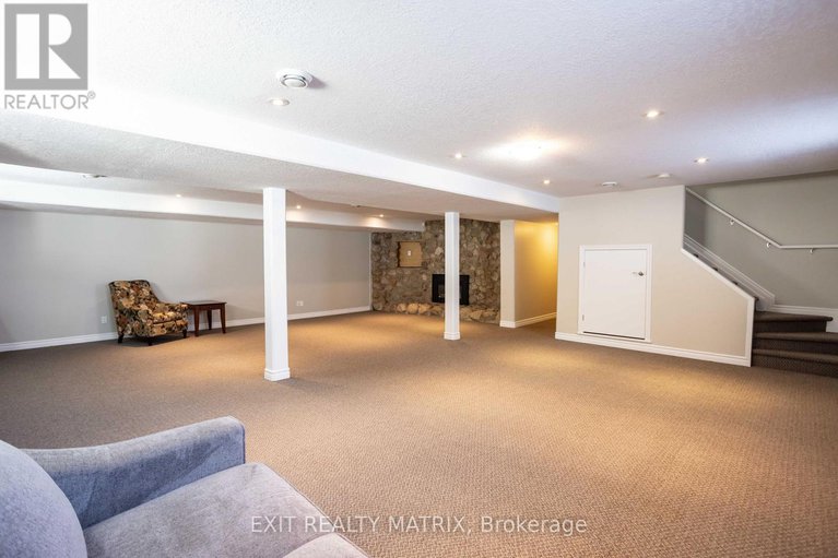 29420429/2127-kingsley-street/clarencerockland-twp/clarence-rockland/ontario/K0A1E0_35