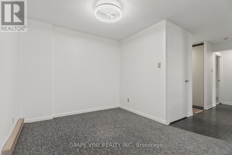 29544297/102-50-burnside-avenue/mechanicsville/ottawa/ontario/K1Y2M2_23