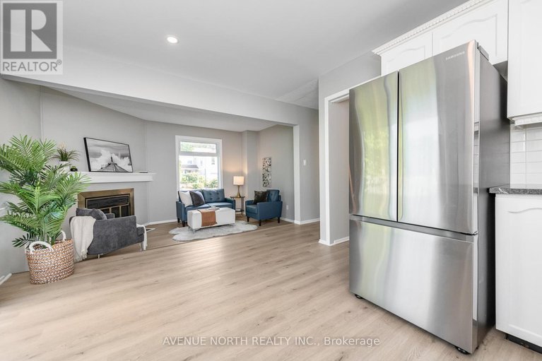 28856962/2-chickasaw-crescent/bridlewood/ottawa/ontario/K2M1M3_20