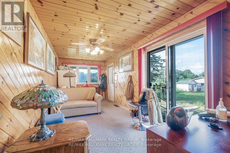 29562985/6050-old-richmond-road/south-of-fallowfield-road/ottawa/ontario/K0A2Z0_18