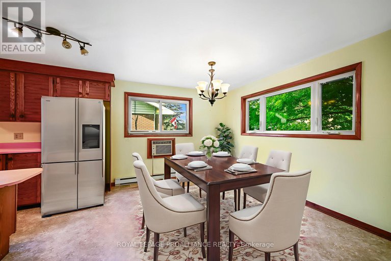 29233177/14-davison-avenue/brockville/brockville/ontario/K6V3C2_11