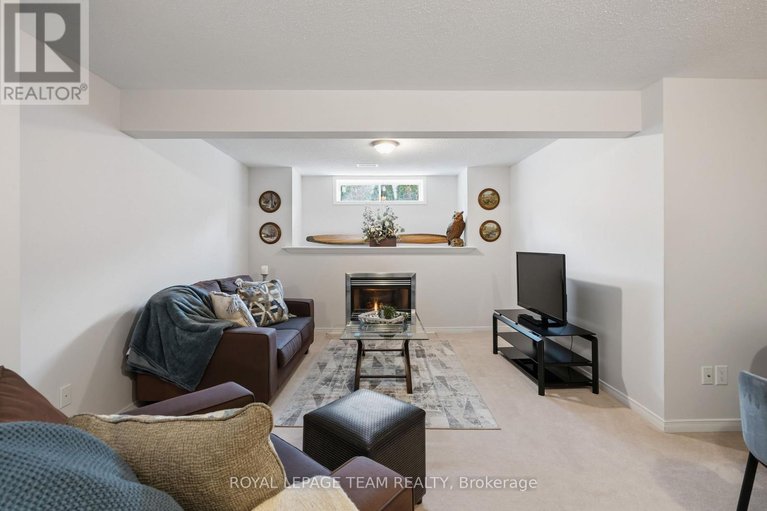 29564239/145-stedman-street/blossom-parkkemp-parkfindlay-creek/ottawa/ontario/K1T0B5_24