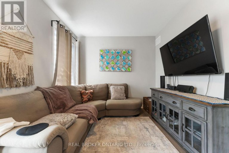 29181598/373-river-landing-avenue/half-moon-bay/ottawa/ontario/K2J6K6_15