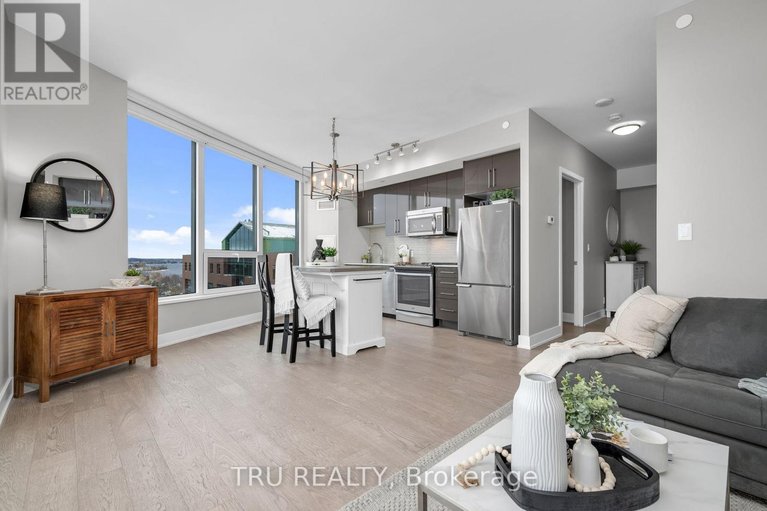 29586407/910-485-richmond-road/westboro-west/ottawa/ontario/K2A3W9_9