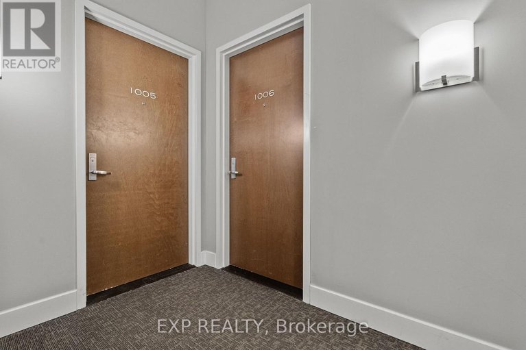 29557757/1006-330-titan-private/borden-farmstewart-farmcarleton-heightsparkwood-hills/ottawa/ontario/K2G1G3_4