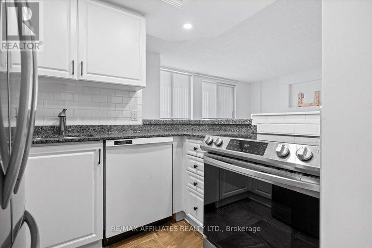 29163670/308-15-murray-street/lower-townbyward-market/ottawa/ontario/K1N9M5_26