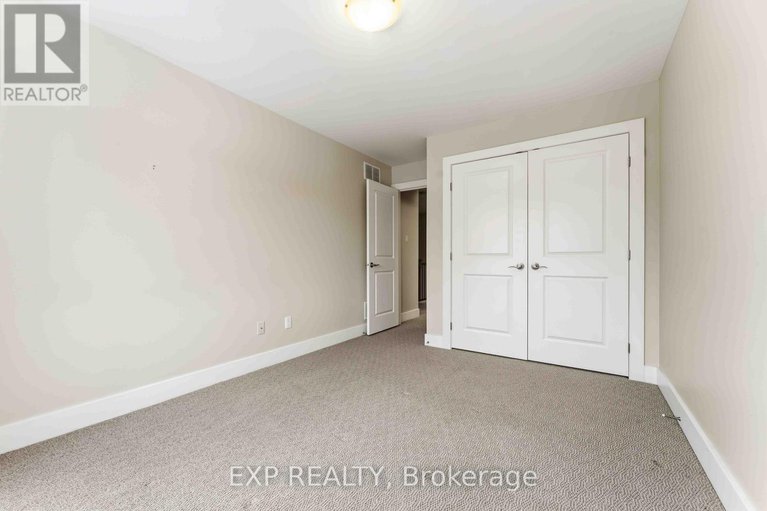 29386734/152-rivington-street/carp/ottawa/ontario/K0A1L0_20