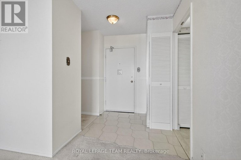 29486298/708-1285-cahill-drive/south-keys/ottawa/ontario/K1V9A7_3