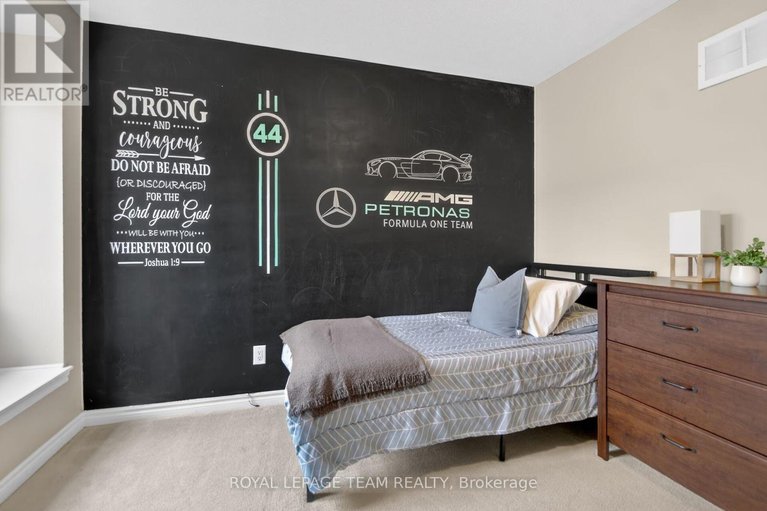 29592416/522-brigatine-avenue/stittsville-north/ottawa/ontario/K2S0P6_30