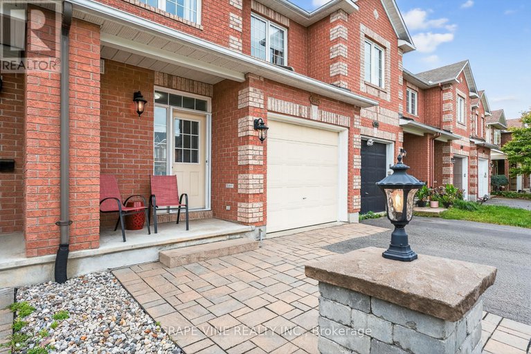 28835816/1545-demeter-street/fallingbrookgardenway-south/ottawa/ontario/K4A4Y9_2