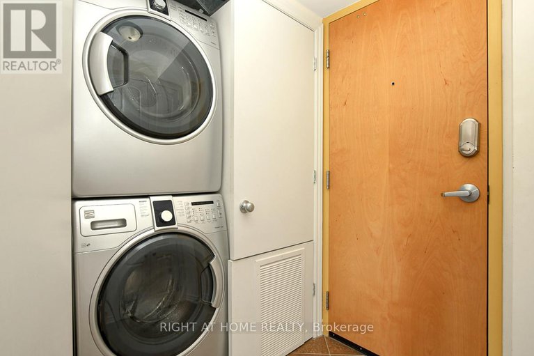 28433463/301-14-norice-street/meadowlandscrestview/ottawa/ontario/K2G2X4_33