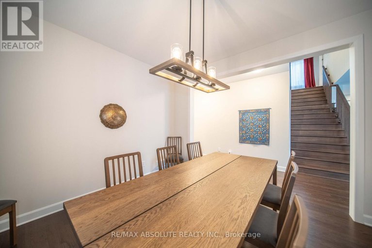 28678641/668-parkview-terrace/village-of-russell/russell/ontario/K4R0C7_10