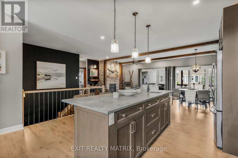 28738549/482-central-park-boulevard/village-of-russell/russell/ontario/K4R0C7_8