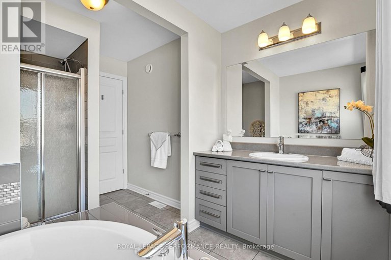 28635027/325-ardmore-street/riverside-southgloucester-glen/ottawa/ontario/K4M0E2_17