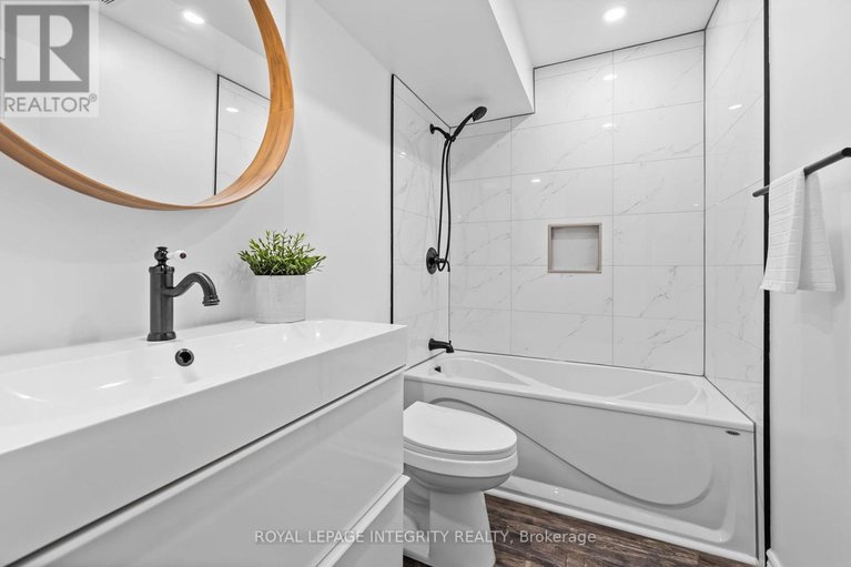 29642319/821-indica-street/stittsville-north/ottawa/ontario/K2S2J8_36