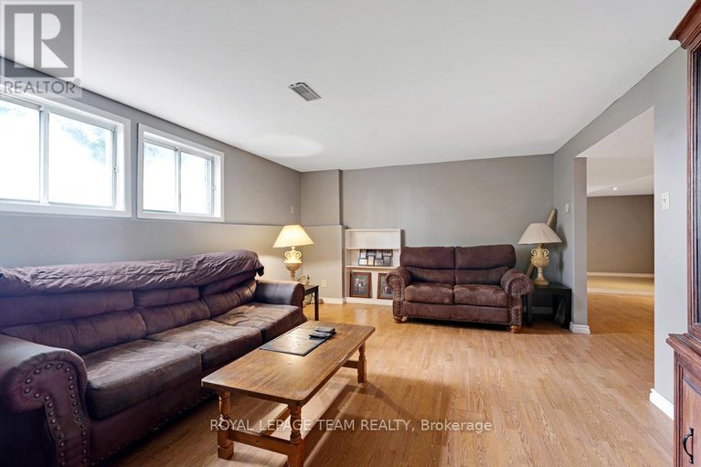 28473823/2244-simms-street/north-dundas-mountain-twp/north-dundas/ontario/K0E1S0_39
