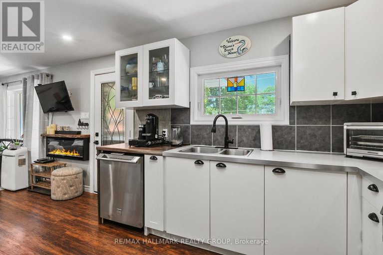 28769686/715-bayview-drive/constance-bay/ottawa/ontario/K0A3M0_13