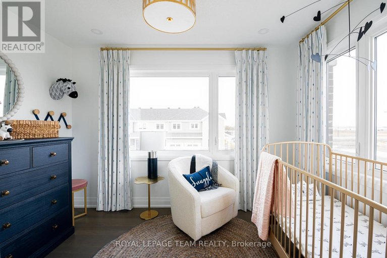 29471572/110-monty-private/north-grenville-twp-kemptville-south/north-grenville/ontario/K0G1J0_4