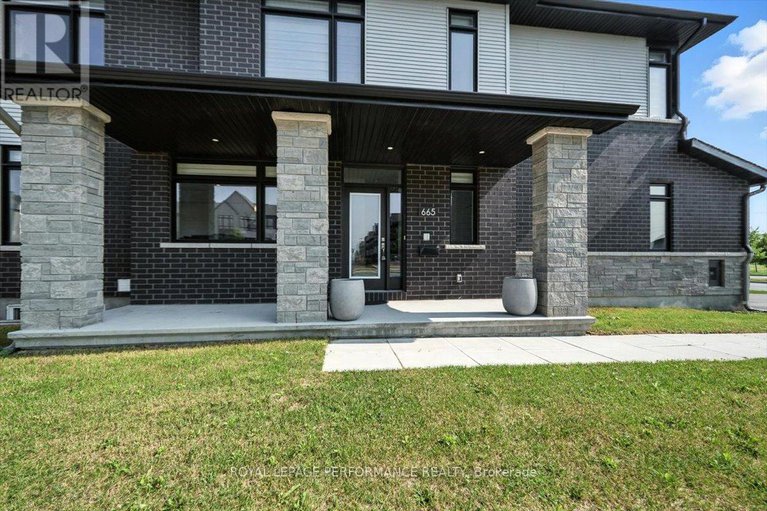 28605726/665-cordelette-circle-w/mer-bleuebradley-estatesanderson-park/ottawa/ontario/K1W0P2_4