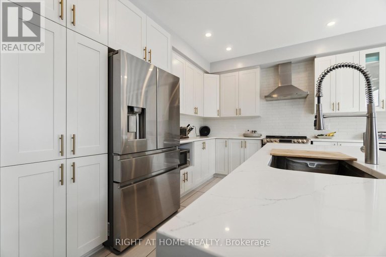 28494301/259-joshua-street/mer-bleuebradley-estatesanderson-park/ottawa/ontario/K0A2Y0_14