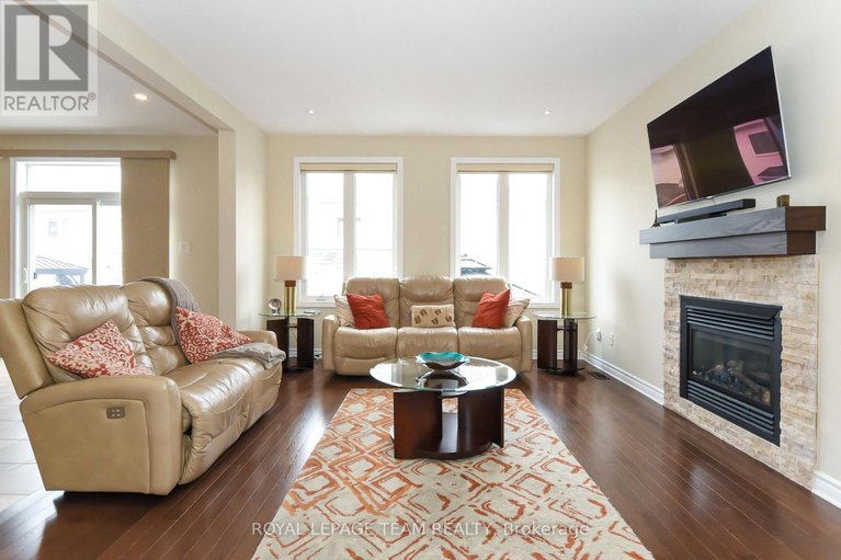 28510374/3519-woodroffe-avenue/strandherd/ottawa/ontario/K2G7A7_15