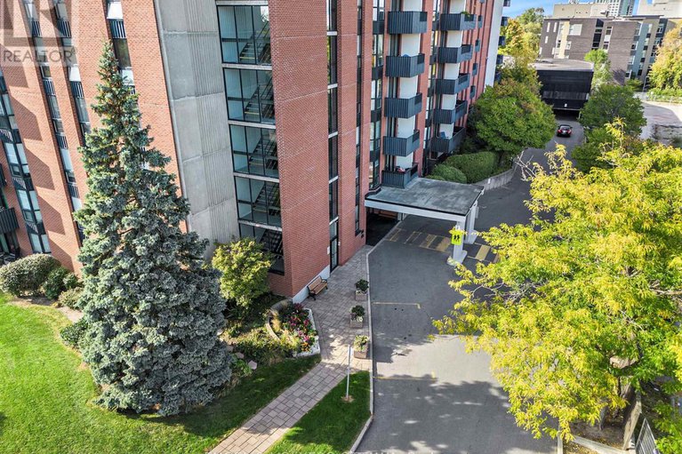 28919458/1110-2951-riverside-drive/mooneys-bayriverside-park/ottawa/ontario/K1V8W6_3