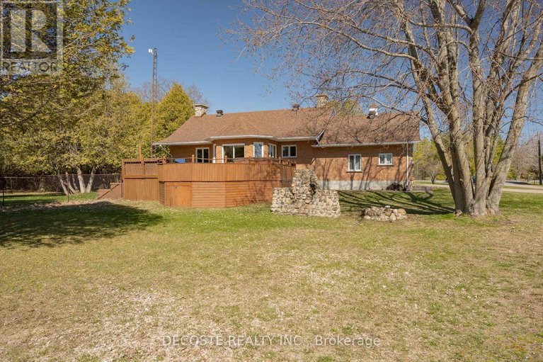 29677834/21410-county-10-road/north-glengarry-lochiel-twp/north-glengarry/ontario/K0C1A0_33