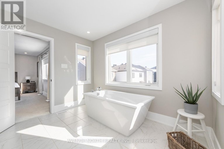 29437625/805-henslows-circle/avalon-west/ottawa/ontario/K4A5H6_36