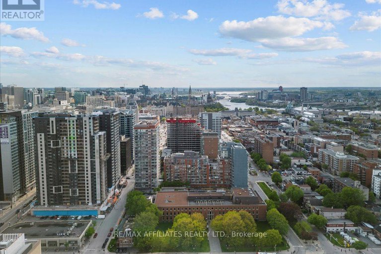 28155411/201-180-york-street/lower-townbyward-market/ottawa/ontario/K1N1J6_38