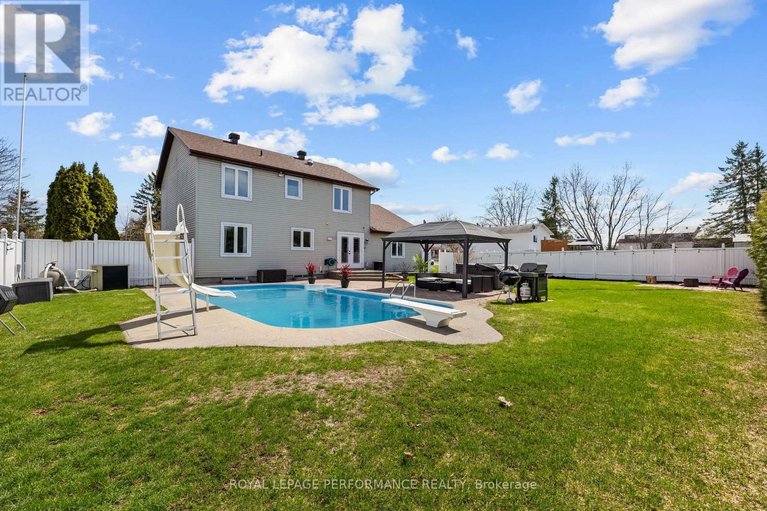 29639798/434-lemay-street/clarencerockland-twp/clarence-rockland/ontario/K0A1N0_8