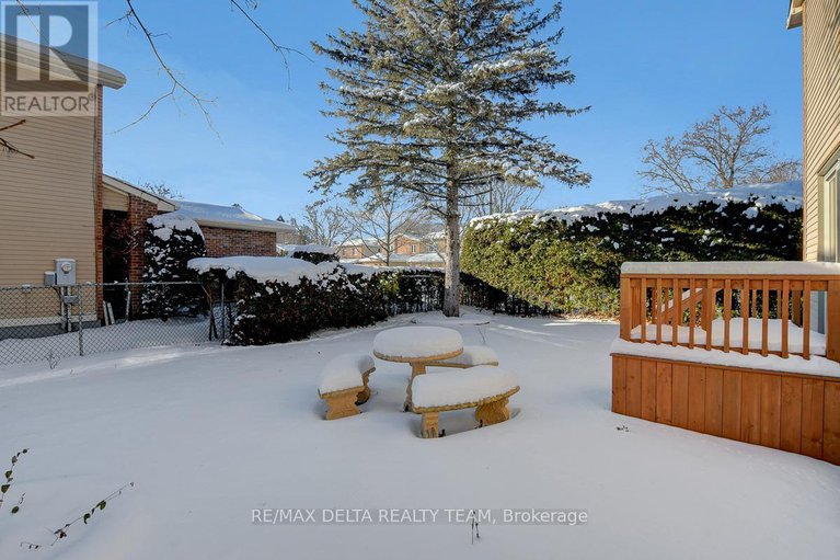 29187957/6096-meadowhill-crescent/chapel-hill/ottawa/ontario/K1C5R8_33