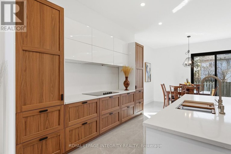 29663854/984-watson-street/fairfield-heights/ottawa/ontario/K2B6C2_11