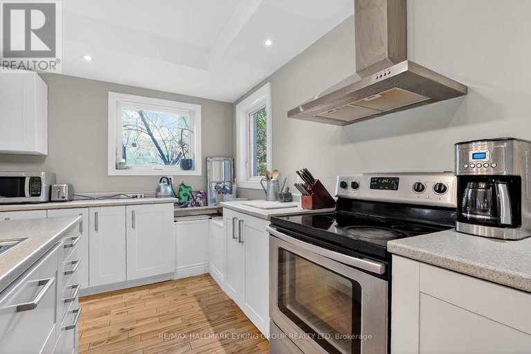 29121974/1762-scott-street/ottawa-west/ottawa/ontario/K1Y2N6_19