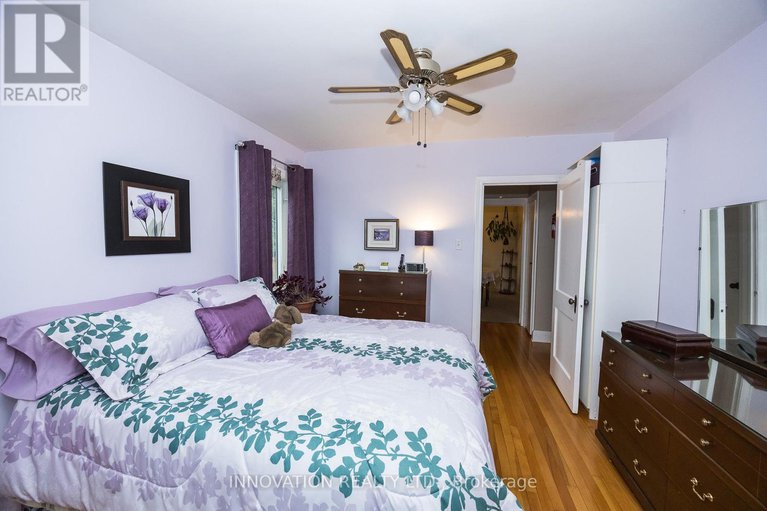 28584986/113-king-george-street/overbrookcastle-heights/ottawa/ontario/K1K1V2_27