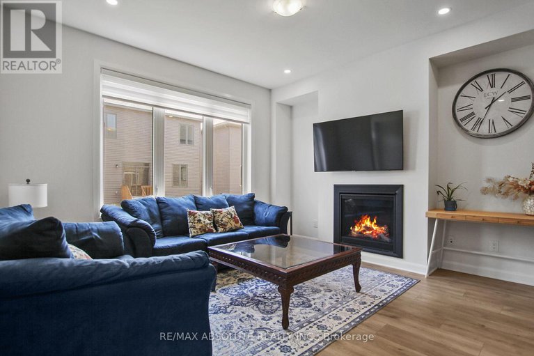 28623552/145-invention-boulevard/morgans-grantsouth-march/ottawa/ontario/K2W0L9_13
