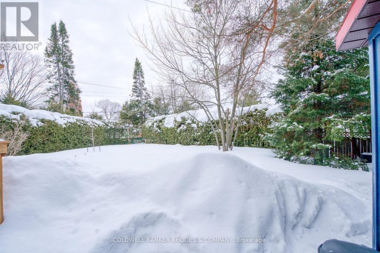 29414464/1858-sharel-drive/urbandale-acres/ottawa/ontario/K1H6W4_33